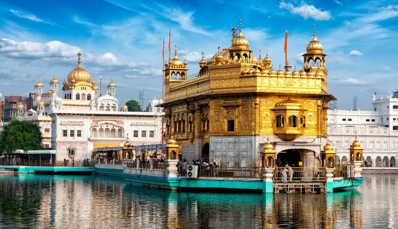 Đền Vàng hay còn gọi là Harmandir Sahib